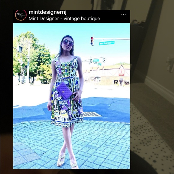 RARE Chanel WOC - Picture 8 of 8